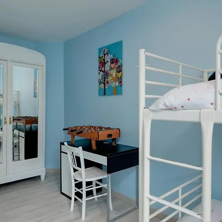 Holiday home La Longere Chateau Vieux Mougnac *